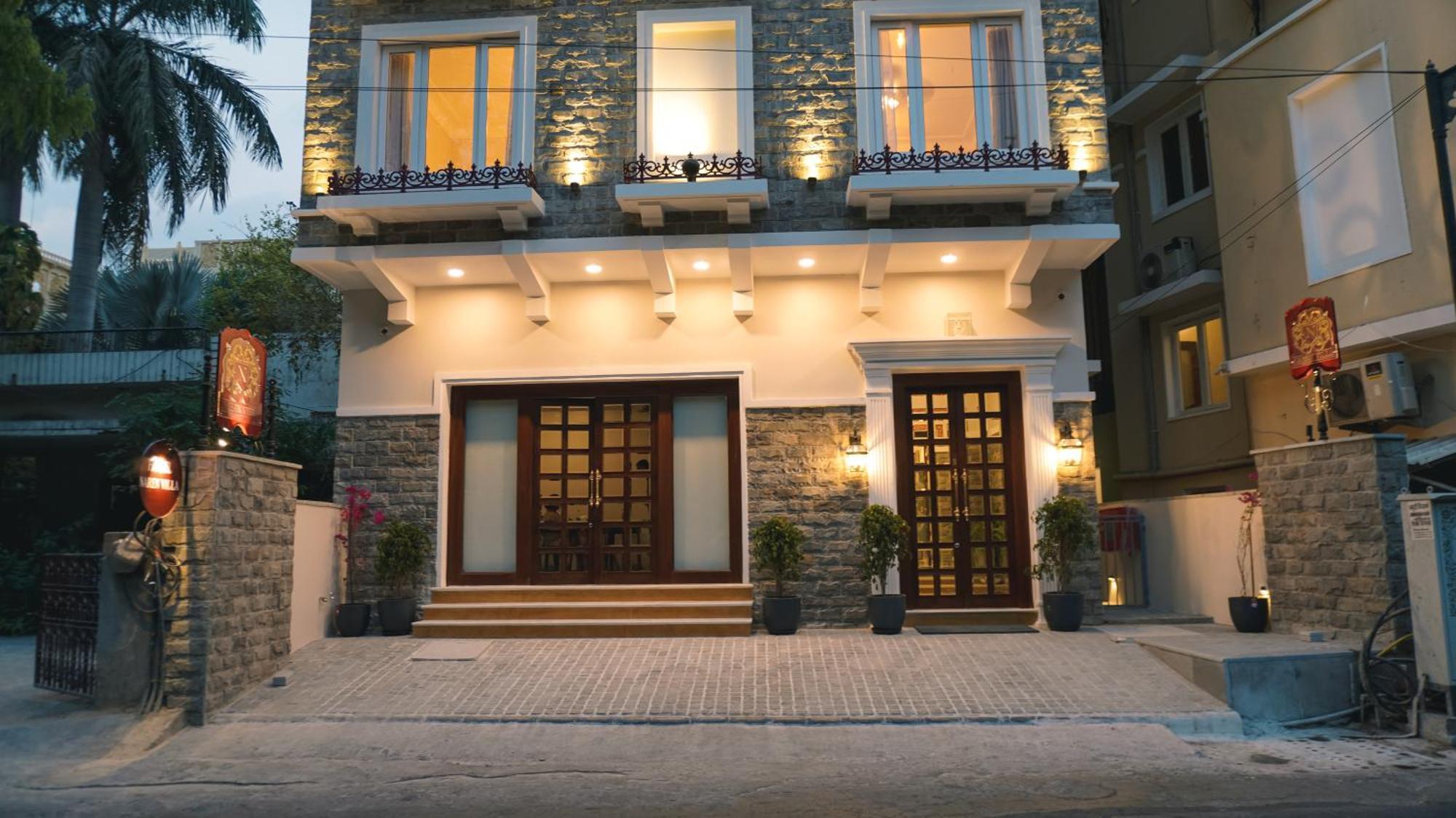 Hotel Naren Villa Udaipur Bagian luar foto